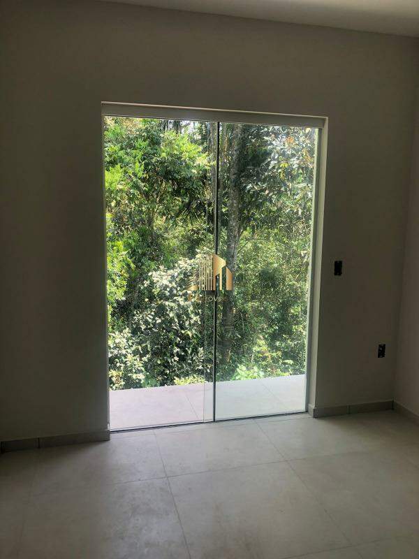 Sobrado à venda com 2 quartos, 75m² - Foto 8