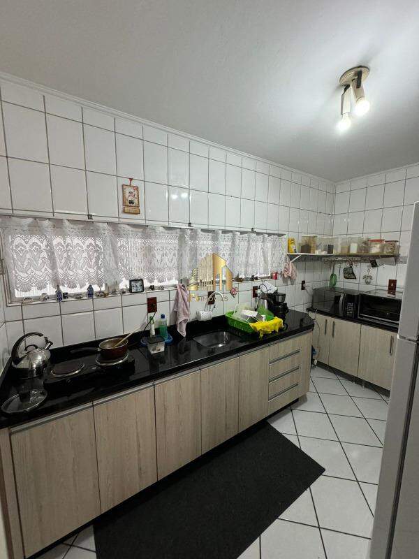 Apartamento à venda com 3 quartos, 80m² - Foto 6