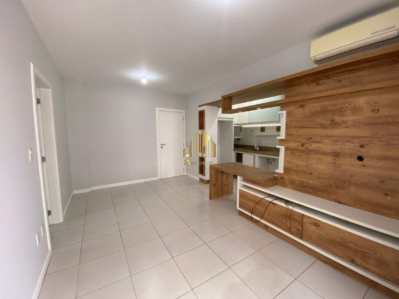 Apartamento à venda com 2 quartos, 63m² - Foto 10