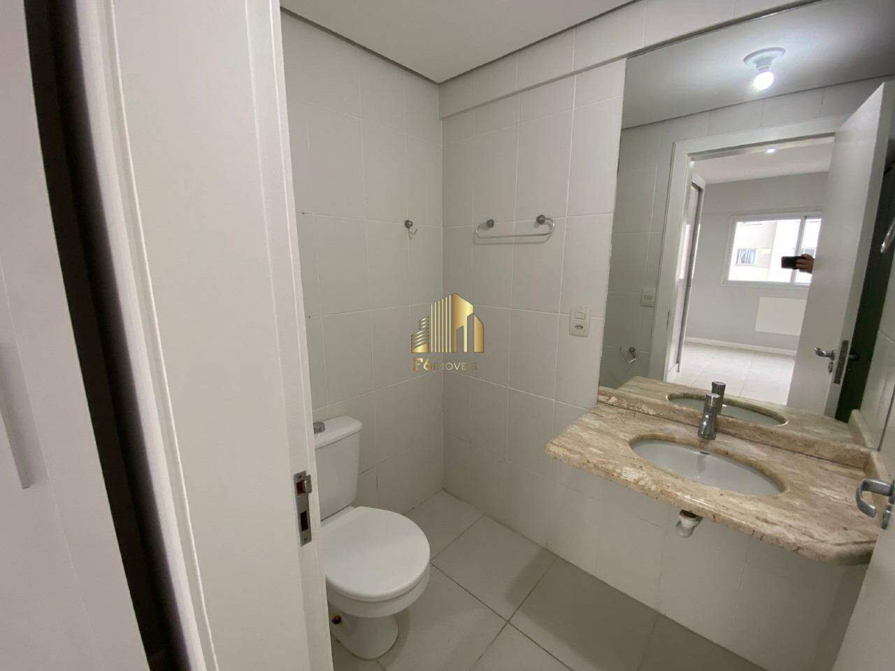 Apartamento à venda com 2 quartos, 63m² - Foto 23