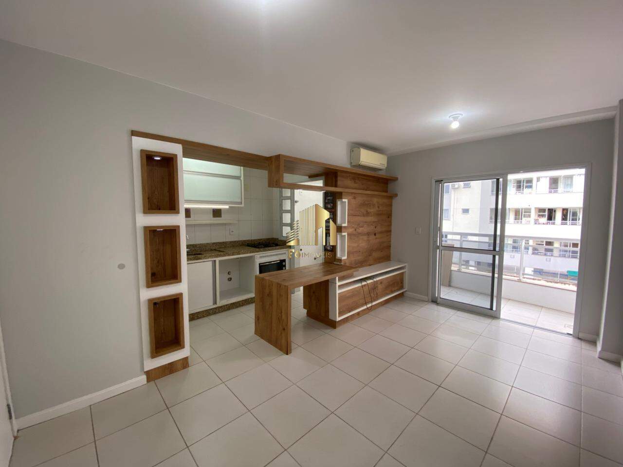 Apartamento à venda com 2 quartos, 63m² - Foto 11