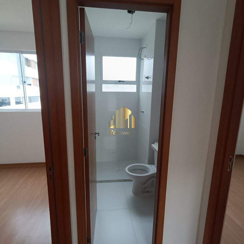 Apartamento à venda com 2 quartos, 42m² - Foto 8