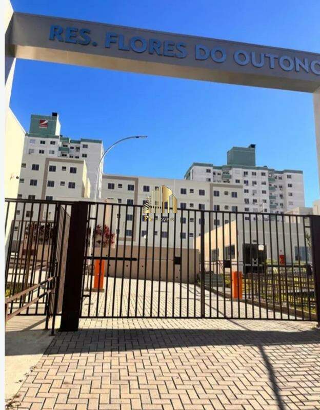 Apartamento à venda com 2 quartos, 42m² - Foto 2