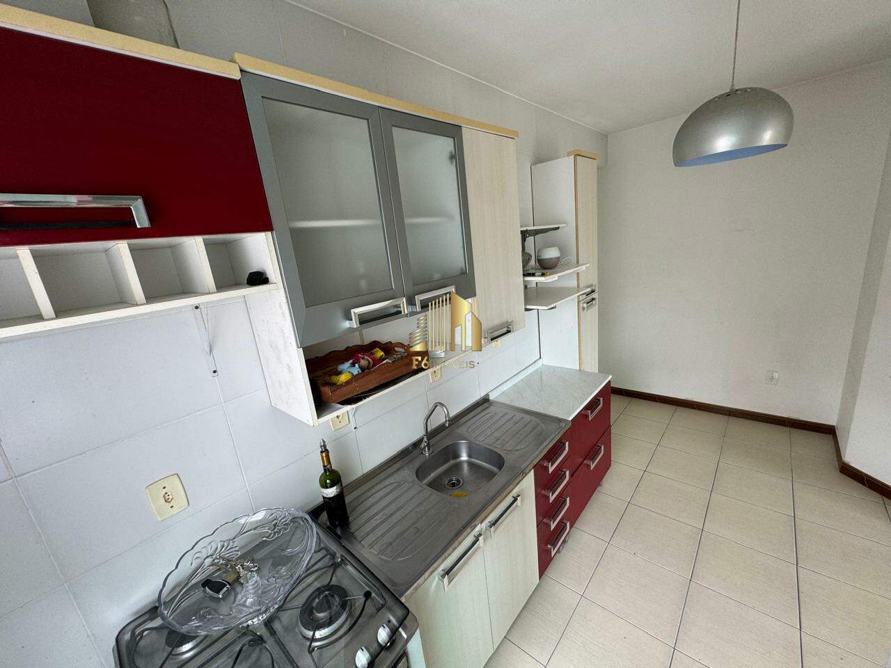 Apartamento à venda com 2 quartos, 65m² - Foto 12