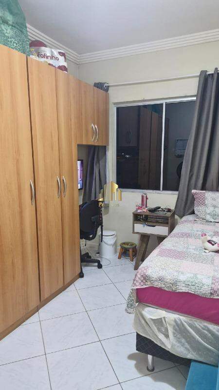 Apartamento à venda com 3 quartos, 68m² - Foto 4