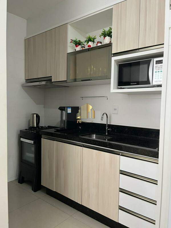 Apartamento à venda com 2 quartos, 64m² - Foto 16