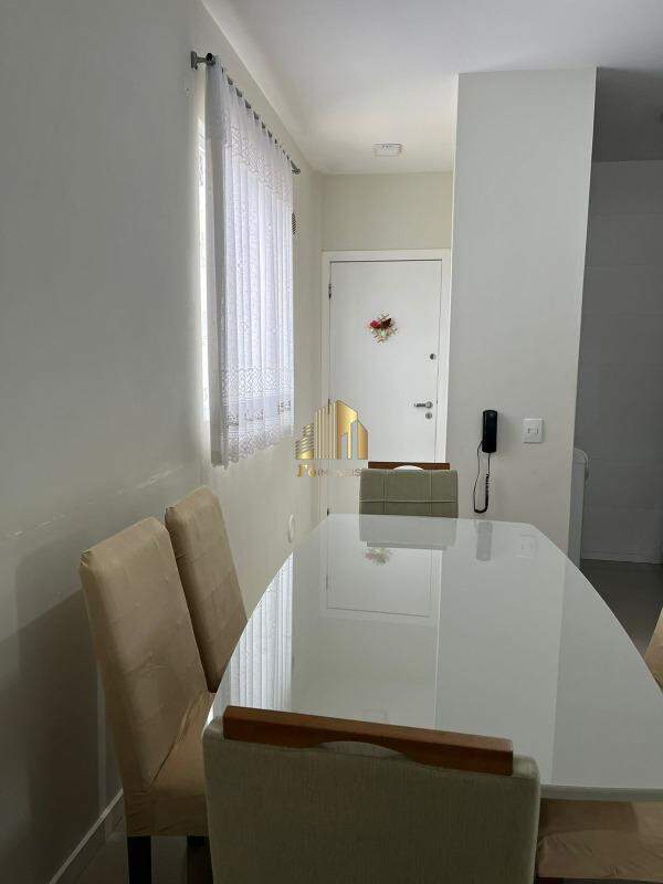 Apartamento à venda com 2 quartos, 64m² - Foto 8