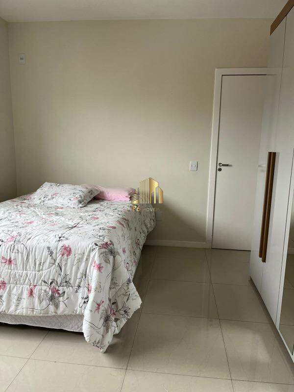 Apartamento à venda com 2 quartos, 64m² - Foto 9