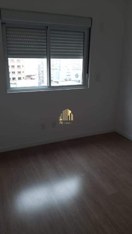 Apartamento à venda com 3 quartos, 86m² - Foto 19