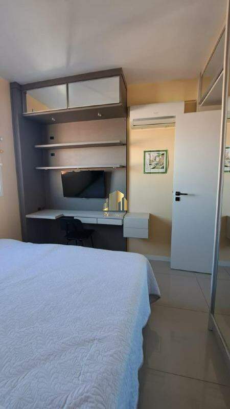 Apartamento à venda com 3 quartos, 125m² - Foto 12