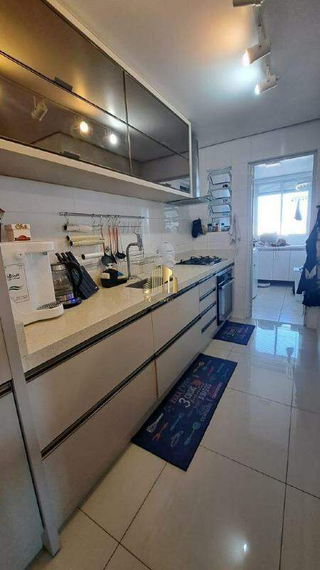 Apartamento à venda com 3 quartos, 125m² - Foto 23