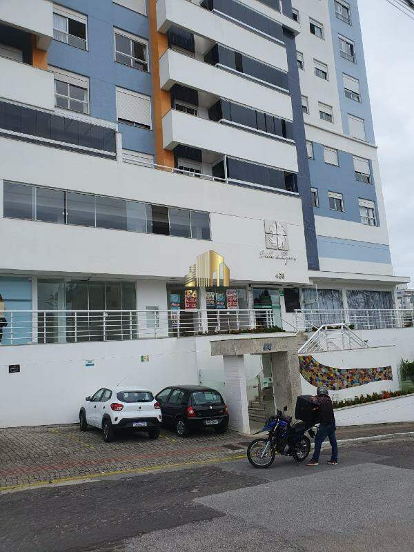 Apartamento à venda com 3 quartos, 92m² - Foto 1