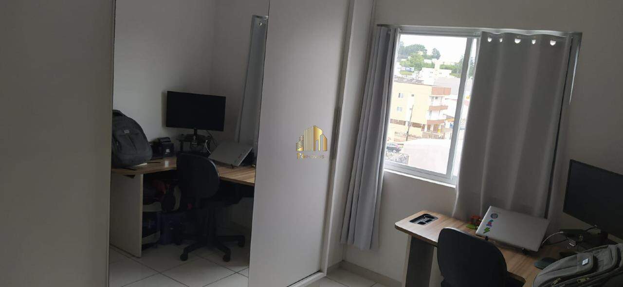 Apartamento à venda com 3 quartos, 74m² - Foto 11