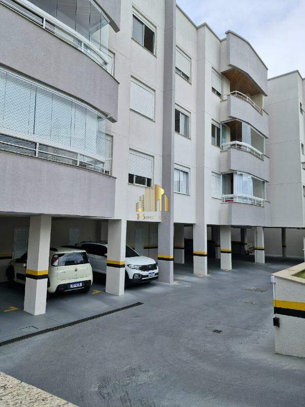 Apartamento à venda com 2 quartos, 86m² - Foto 1