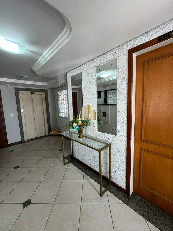 Apartamento à venda com 2 quartos, 69m² - Foto 19