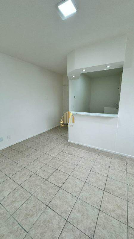 Apartamento à venda com 2 quartos, 46m² - Foto 5