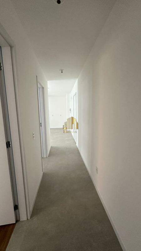 Apartamento à venda com 2 quartos, 65m² - Foto 11