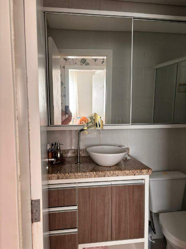 Apartamento à venda com 2 quartos, 62m² - Foto 5