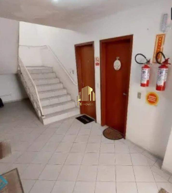 Apartamento à venda com 2 quartos, 49m² - Foto 15