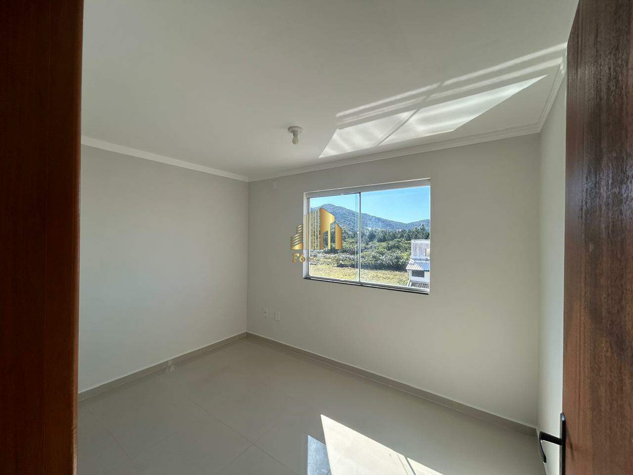 Apartamento à venda com 2 quartos, 65m² - Foto 11