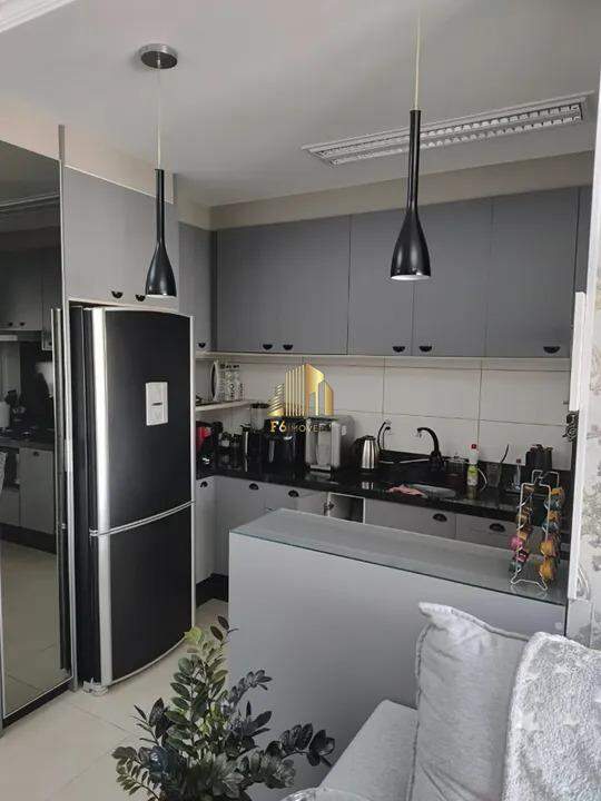 Apartamento à venda com 3 quartos, 86m² - Foto 2