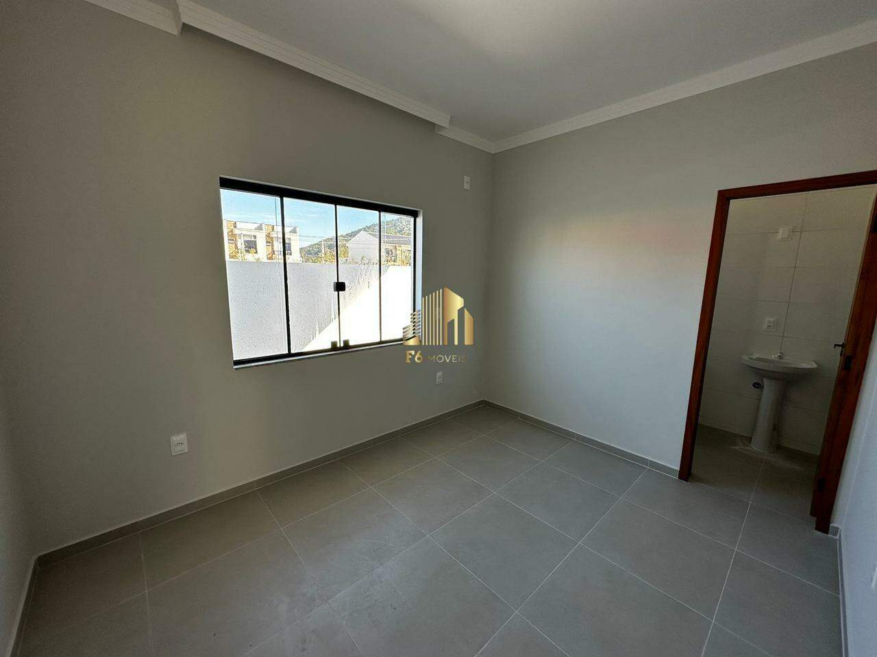 Casa à venda com 2 quartos, 113m² - Foto 9