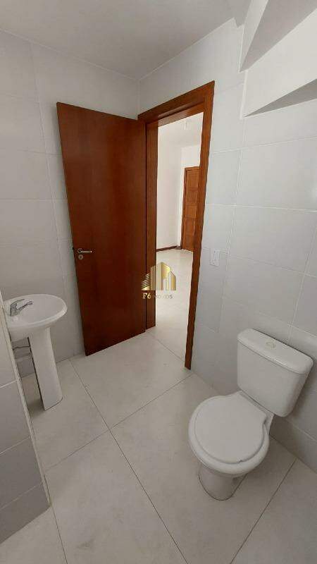 Sobrado à venda com 2 quartos, 70m² - Foto 13