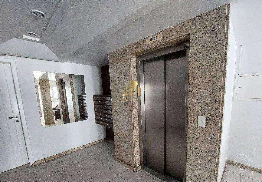 Apartamento à venda com 3 quartos, 90m² - Foto 7