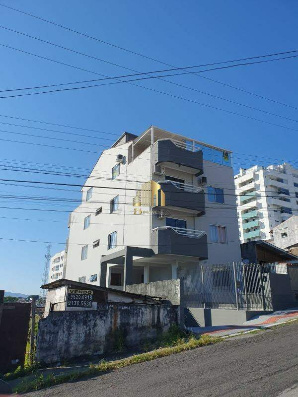 Cobertura à venda com 3 quartos, 157m² - Foto 3