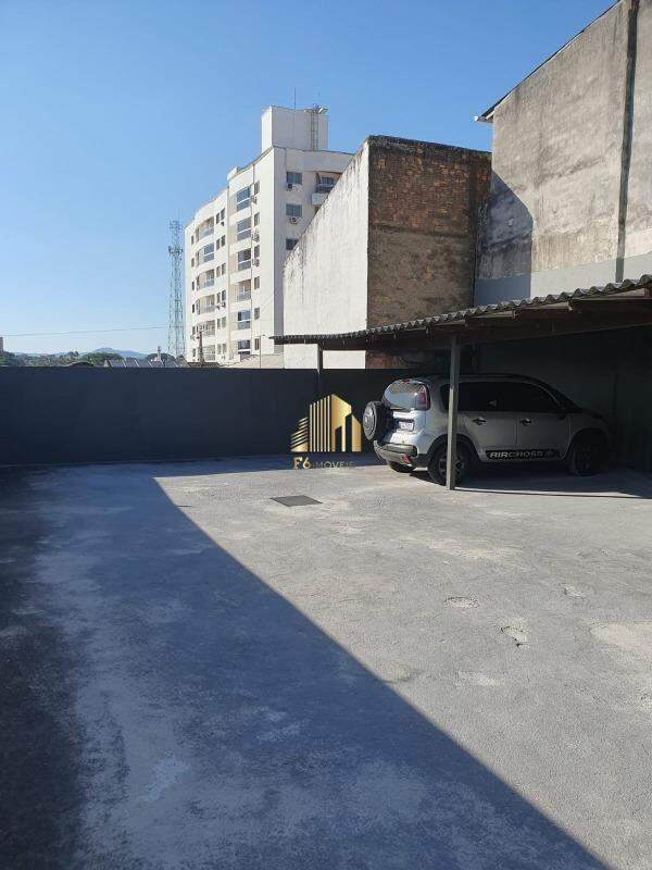 Cobertura à venda com 3 quartos, 157m² - Foto 4