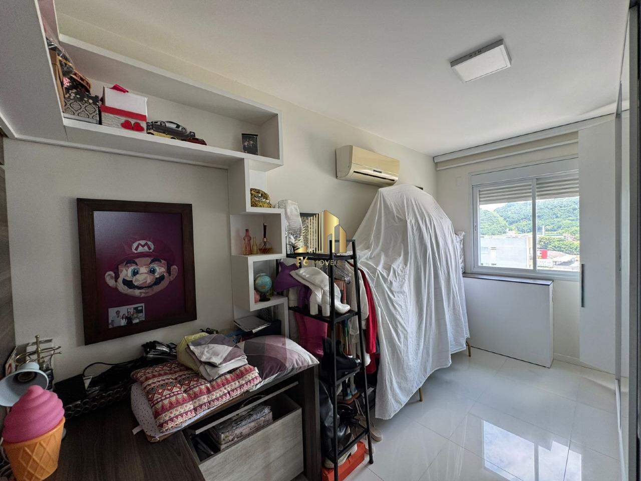 Apartamento à venda com 3 quartos, 111m² - Foto 22