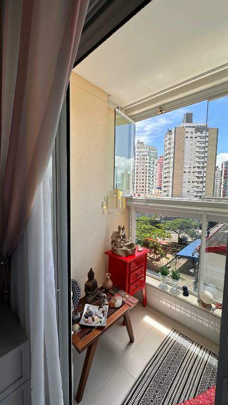 Apartamento à venda com 3 quartos, 146m² - Foto 21