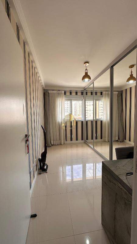 Apartamento à venda com 3 quartos, 146m² - Foto 15