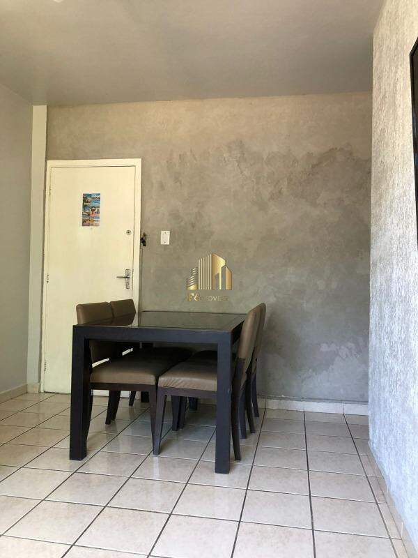 Apartamento à venda com 2 quartos, 58m² - Foto 17