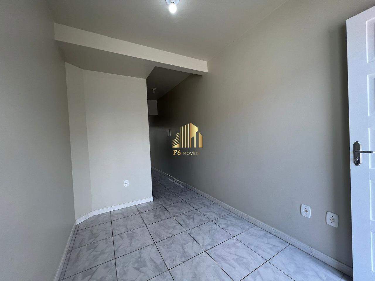 Sobrado à venda com 1 quarto, 63m² - Foto 2