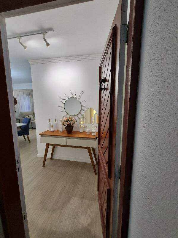 Apartamento à venda com 3 quartos, 54m² - Foto 3