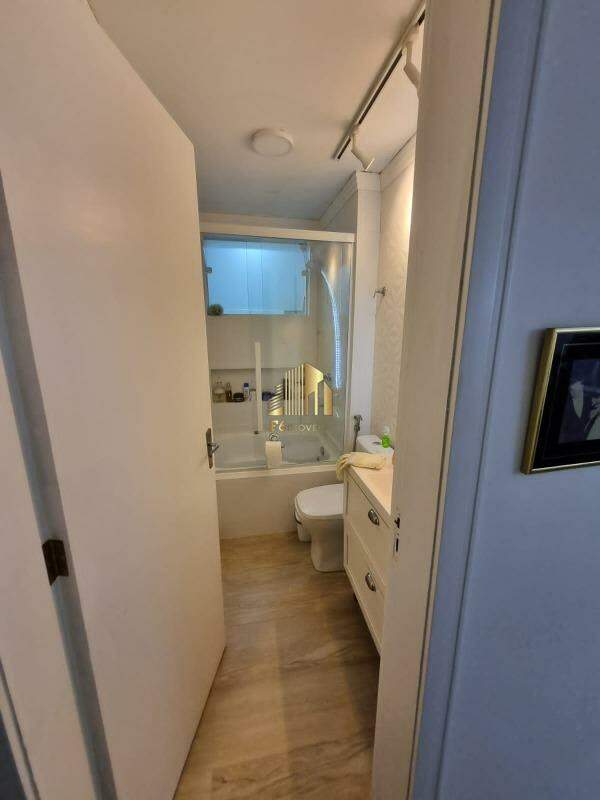 Apartamento à venda com 3 quartos, 54m² - Foto 8