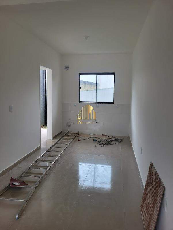 Casa à venda com 3 quartos, 100m² - Foto 22