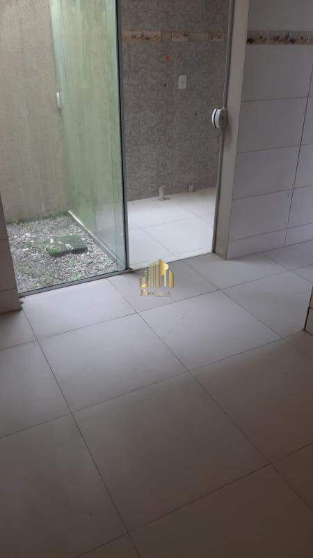 Sobrado à venda com 2 quartos, 70m² - Foto 12