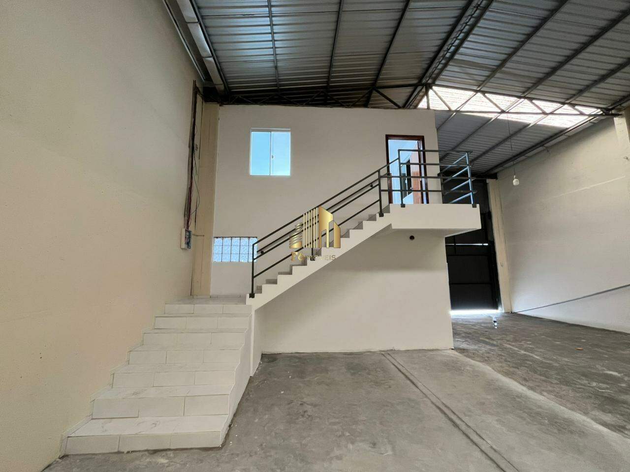 Depósito-Galpão-Armazém para alugar, 270m² - Foto 8