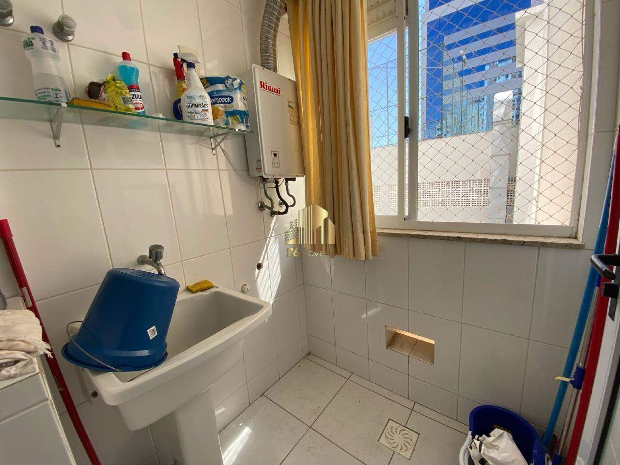 Apartamento para alugar com 3 quartos, 89m² - Foto 9