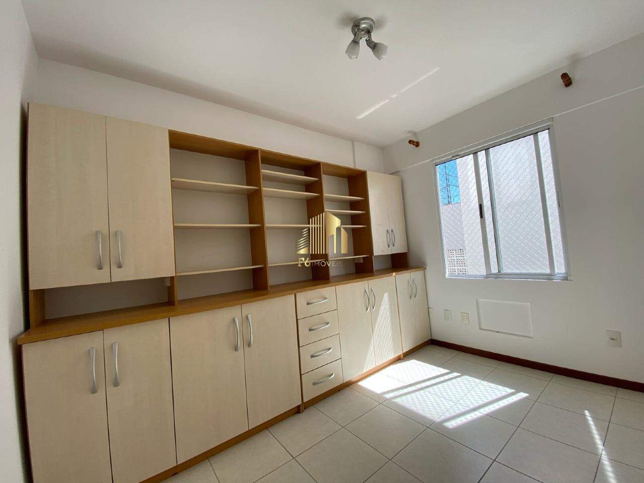 Apartamento para alugar com 3 quartos, 89m² - Foto 15