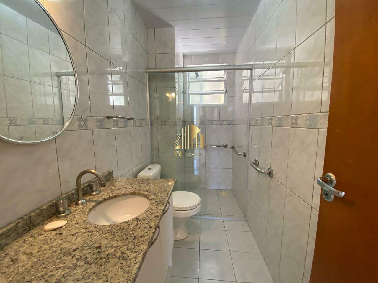 Apartamento para alugar com 3 quartos, 89m² - Foto 11