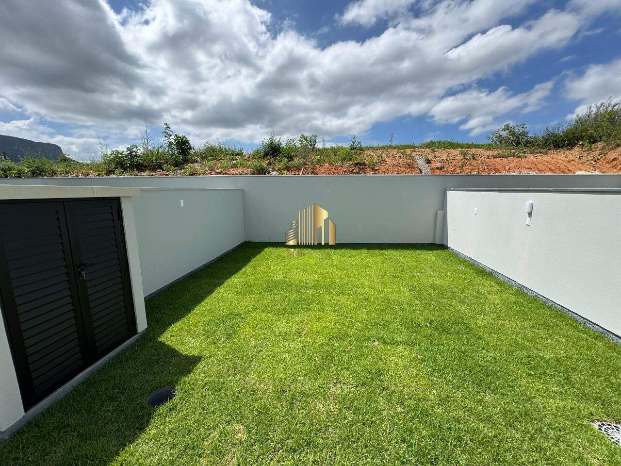 Casa à venda com 3 quartos, 150m² - Foto 18
