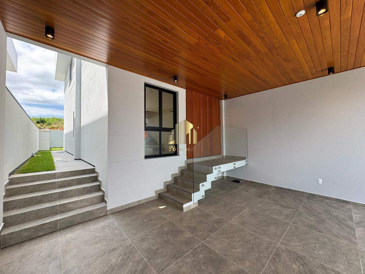 Casa à venda com 3 quartos, 150m² - Foto 3