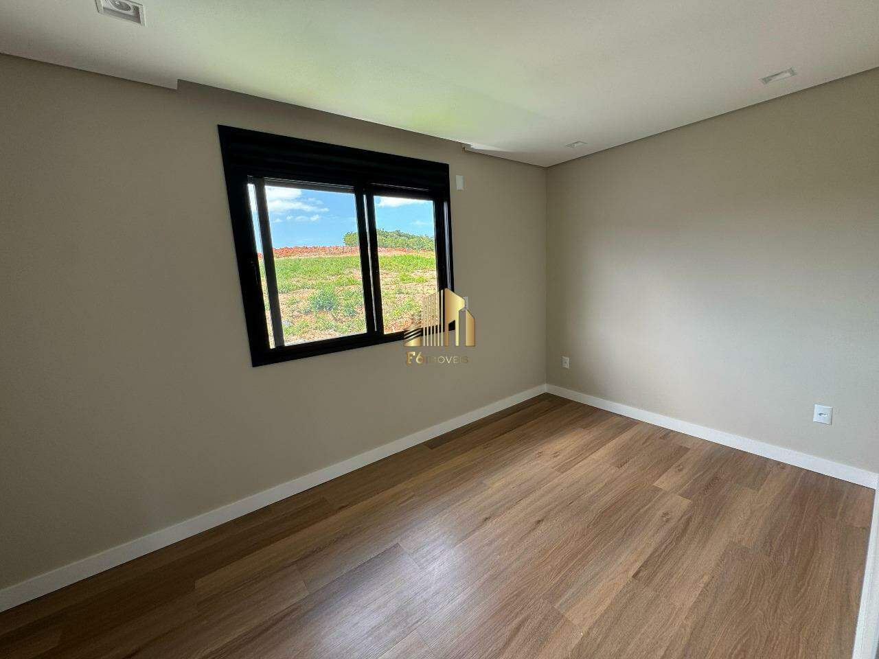 Casa à venda com 3 quartos, 150m² - Foto 14