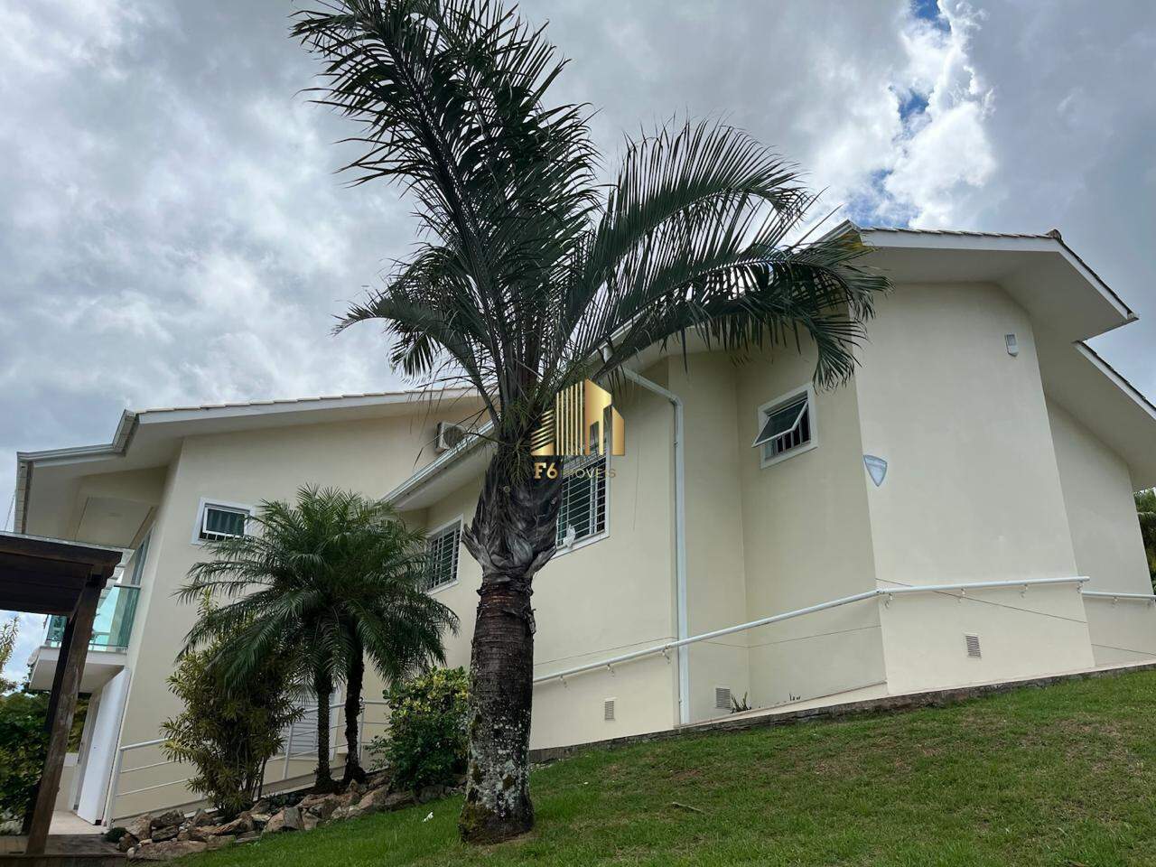 Casa à venda com 2 quartos, 142m² - Foto 8
