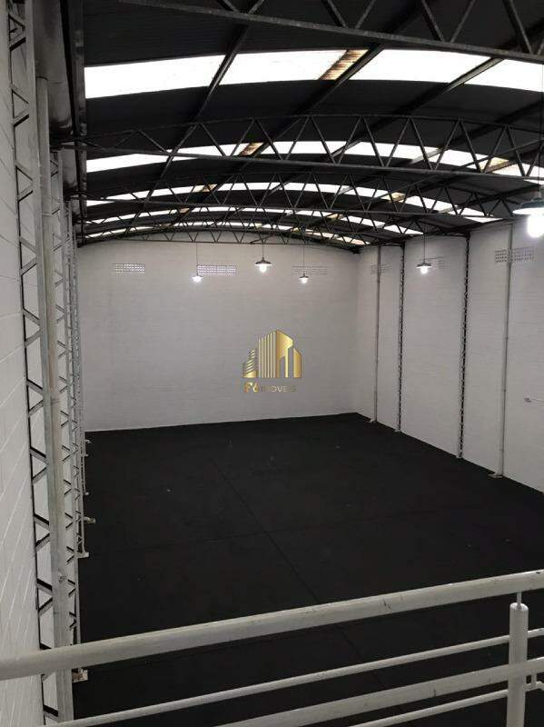 Depósito-Galpão-Armazém para alugar, 420m² - Foto 3