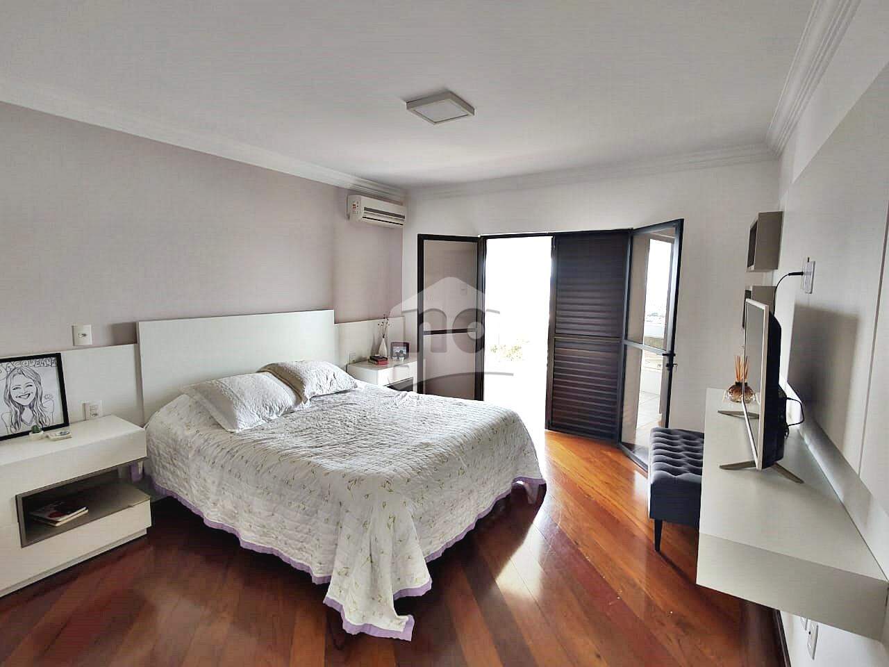 Casa de Condomínio à venda com 4 quartos, 424m² - Foto 16