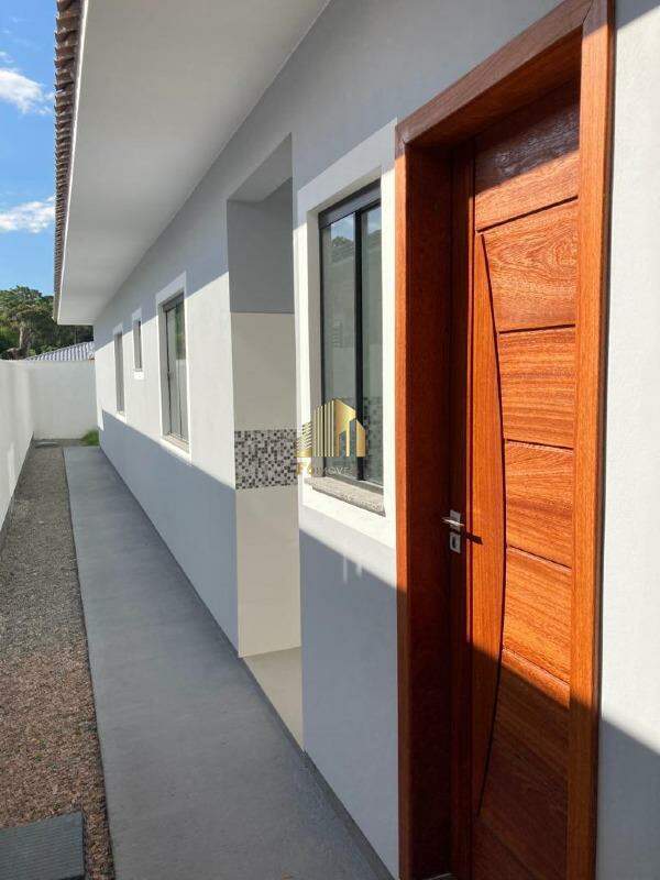 Casa à venda com 3 quartos, 92m² - Foto 3